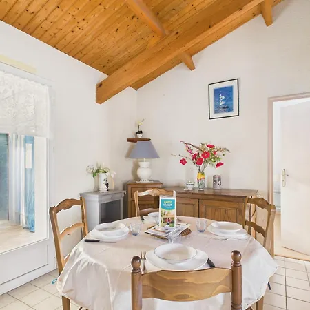 Maison Pour 4 Avec Jardin Et Veranda Holiday home La Chaize-Giraud