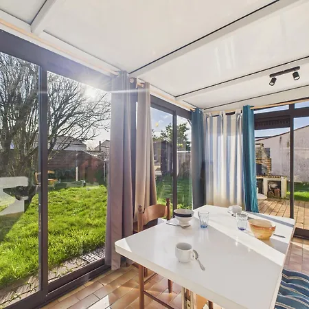 Casa vacanze Maison Pour 4 Avec Jardin Et Véranda *