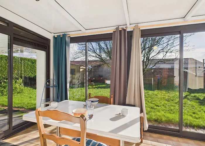 Prázdninový dům Maison Pour 4 Avec Jardin Et Veranda *