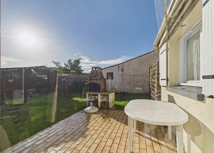 Vakantiehuis Maison Pour 4 Avec Jardin Et Veranda *